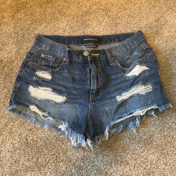 Aeropostale Ripped High Rise Shorty - Picture 1 of 3